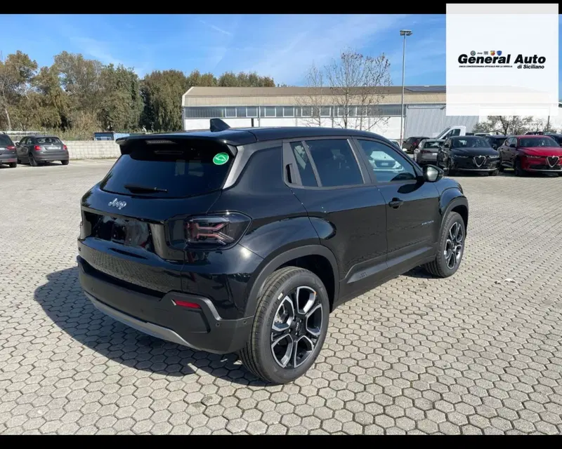 Jeep Avenger nuova a Lucca (3)