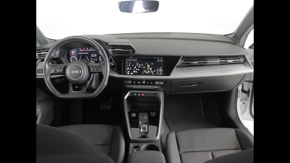 Audi A3 Sportback usata a Palermo (9)