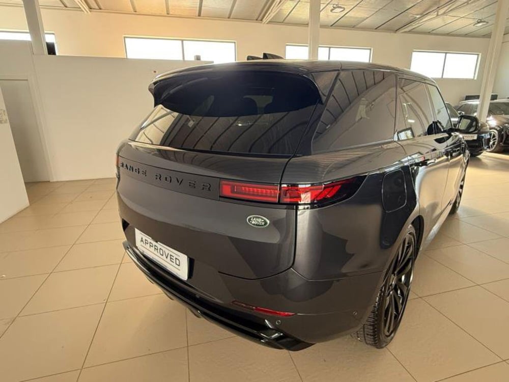Land Rover Range Rover Sport usata a Venezia (6)