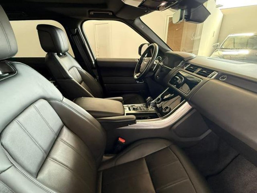Land Rover Range Rover Sport usata a Venezia (10)