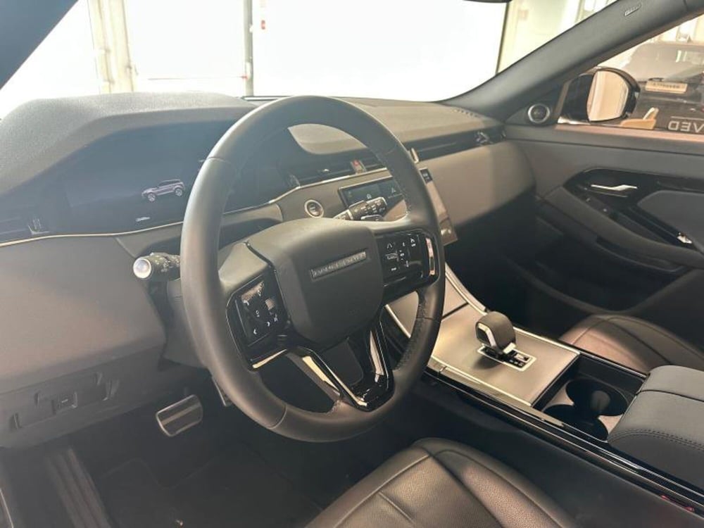 Land Rover Range Rover Evoque usata a Venezia (8)