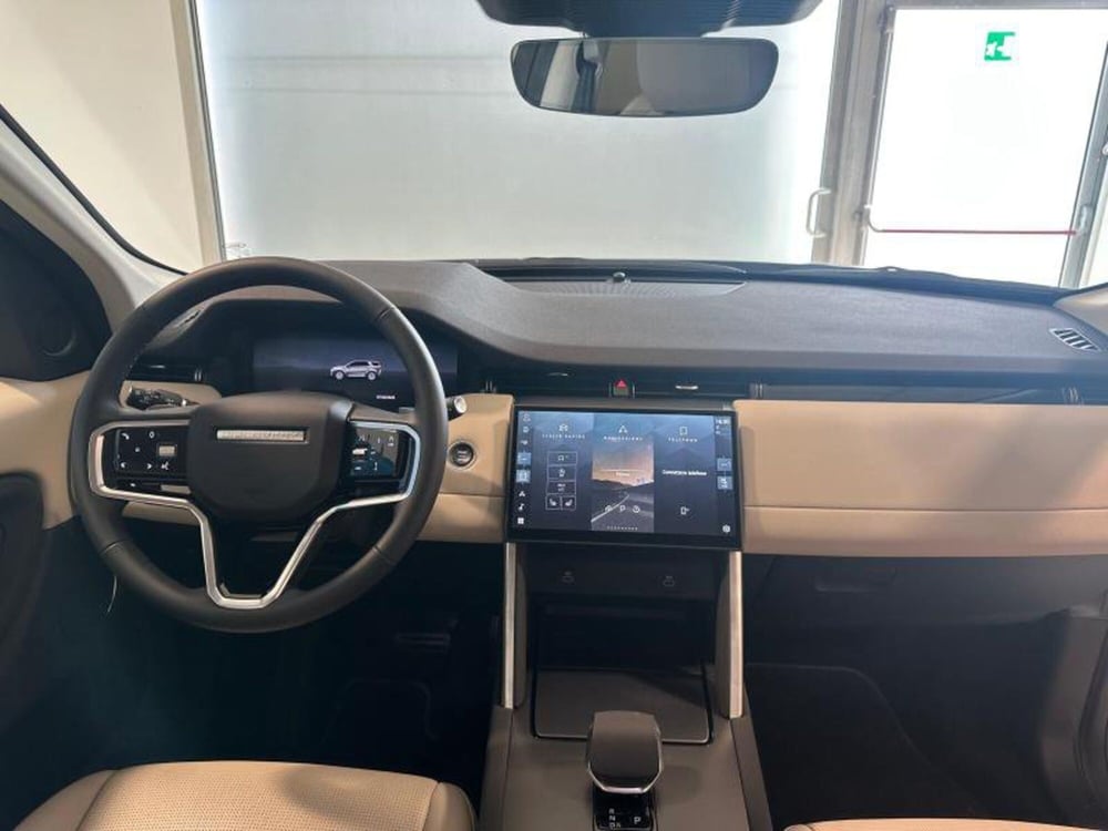 Land Rover Discovery Sport usata a Venezia (3)