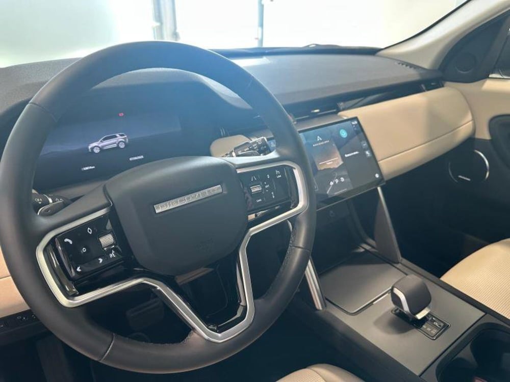 Land Rover Discovery Sport usata a Venezia (5)