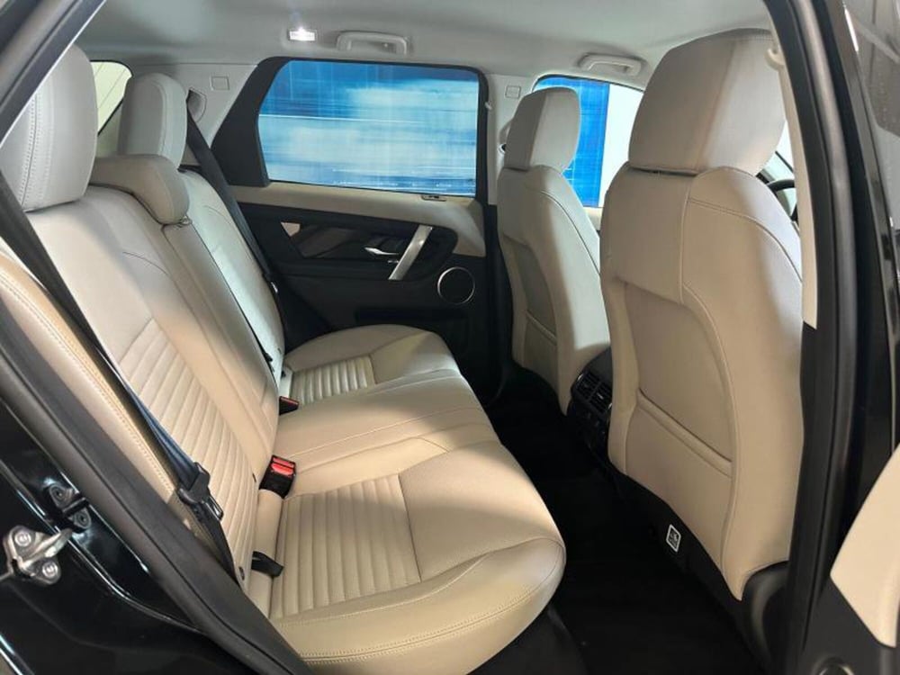 Land Rover Discovery Sport usata a Venezia (8)