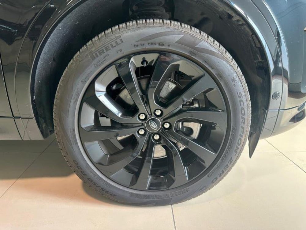 Land Rover Discovery Sport usata a Venezia (9)