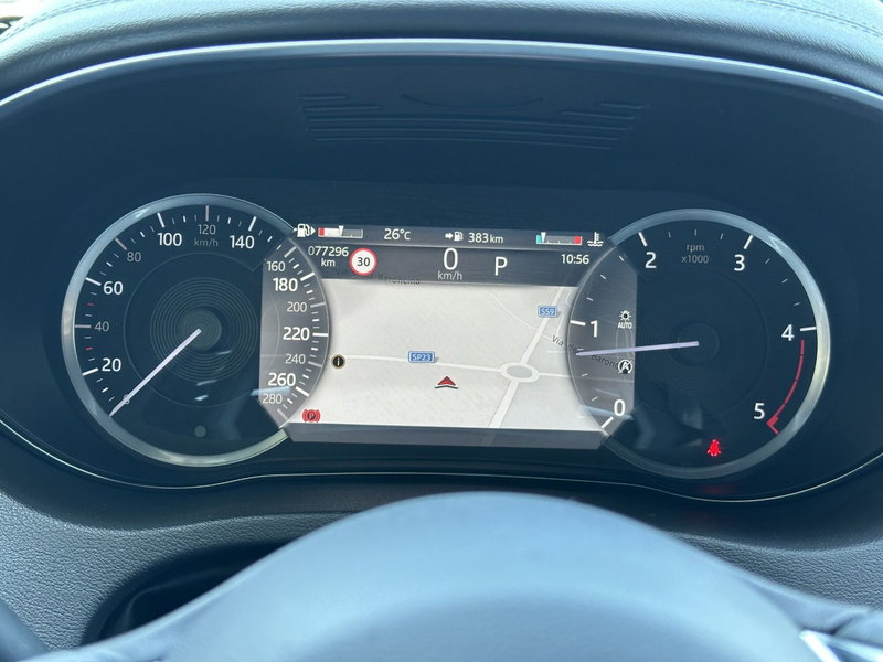 Jaguar E-Pace usata a Lodi (10)