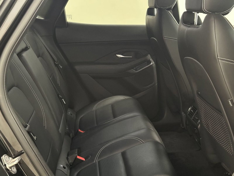 Jaguar E-Pace usata a Lodi (5)