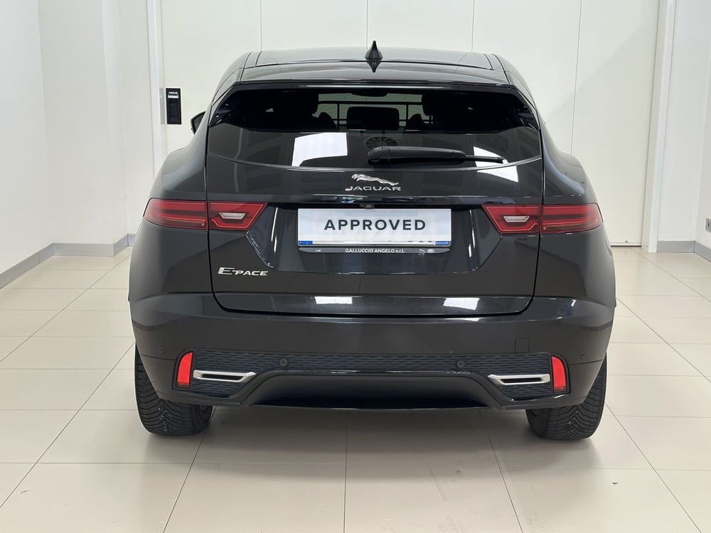 Jaguar E-Pace usata a Lodi (7)