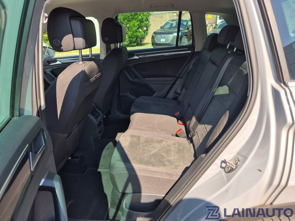 Volkswagen Tiguan usata a Milano (15)