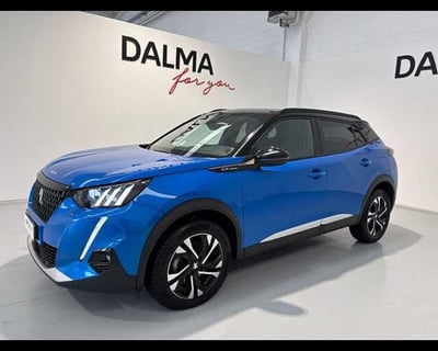 Peugeot 2008 1.2 puretech Allure s&amp;s 130cv eat8 del 2023 usata a Solaro