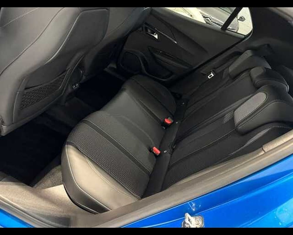 Peugeot 2008 usata a Milano (5)