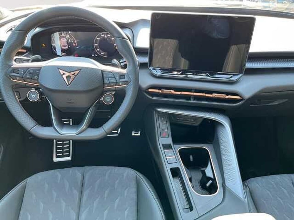 Cupra Terramar nuova a Lecco (9)