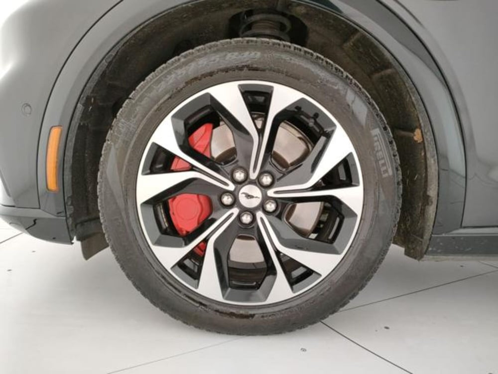Ford Mustang Mach-E usata a Modena (8)