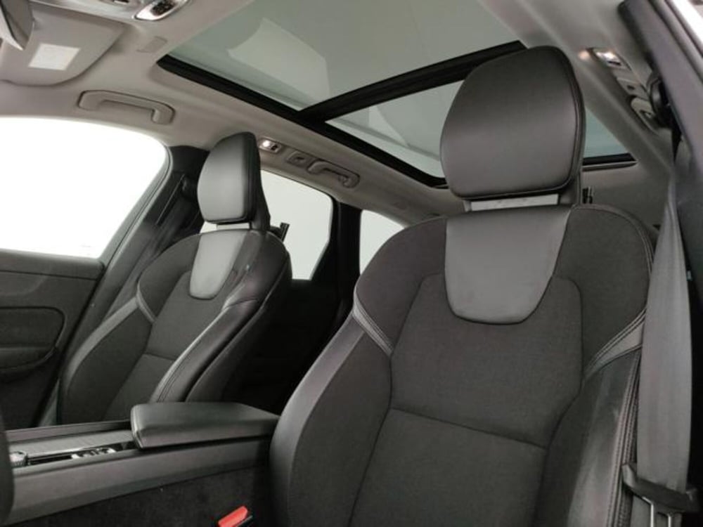 Volvo XC60 usata a Modena (11)