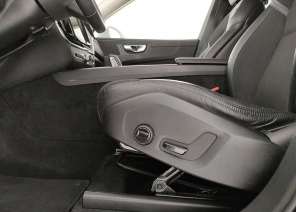 Volvo XC60 usata a Modena (12)