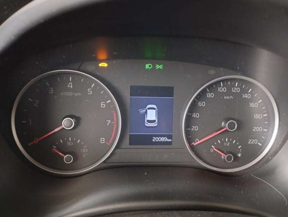 Kia Rio usata a Varese (10)