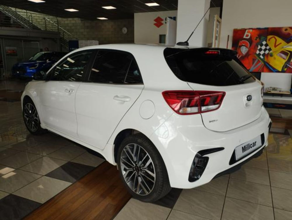 Kia Rio usata a Varese (6)