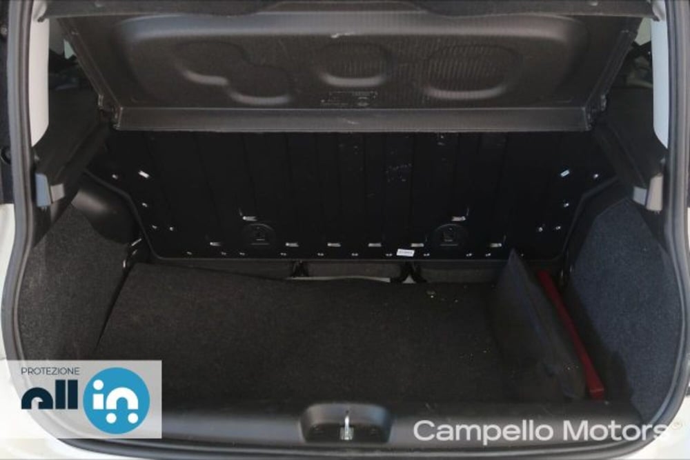 Fiat Panda Cross usata a Venezia (15)