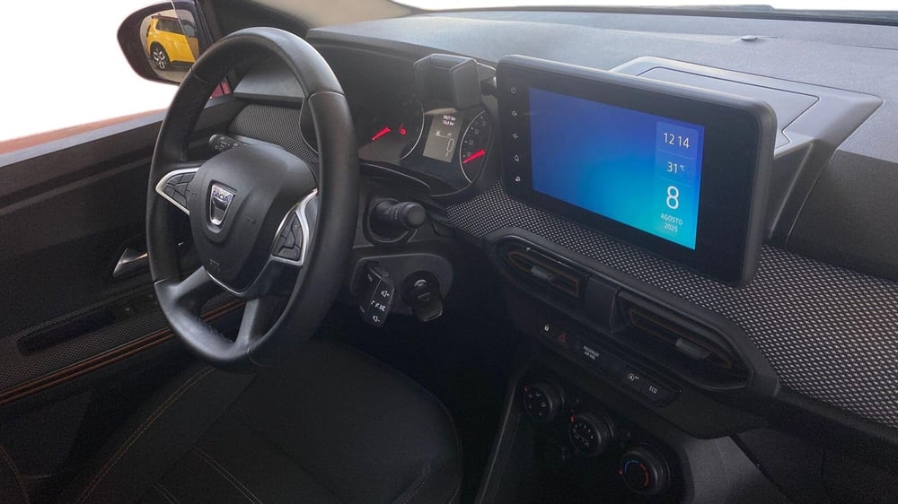 Dacia Sandero usata a Catania (12)