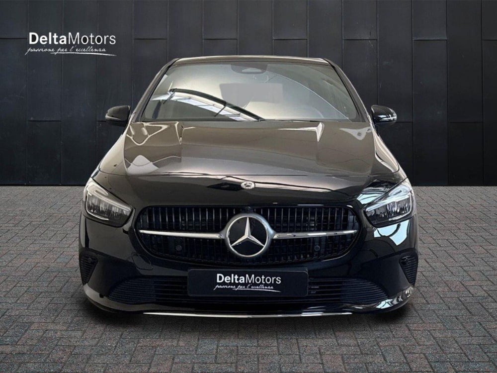 Mercedes-Benz Classe B nuova a Rimini (6)