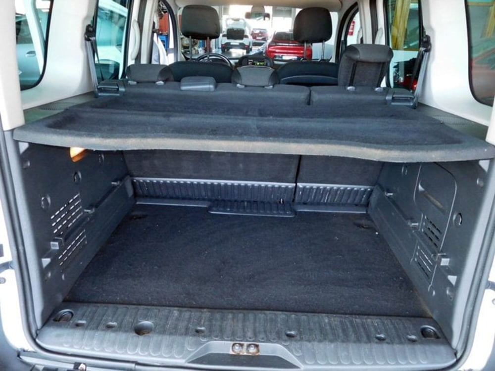 Renault Kangoo usata a Rimini (14)