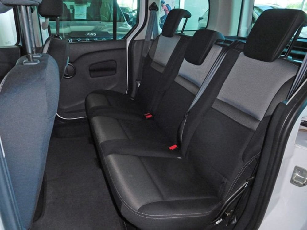 Renault Kangoo usata a Rimini (9)