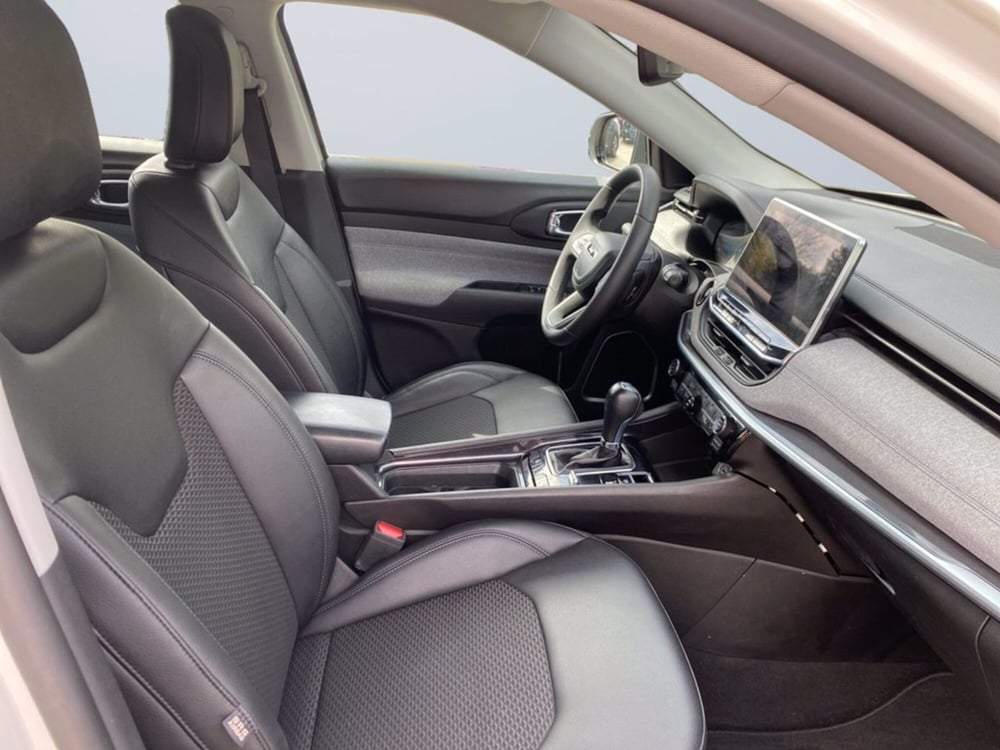 Jeep Compass usata a Milano (11)