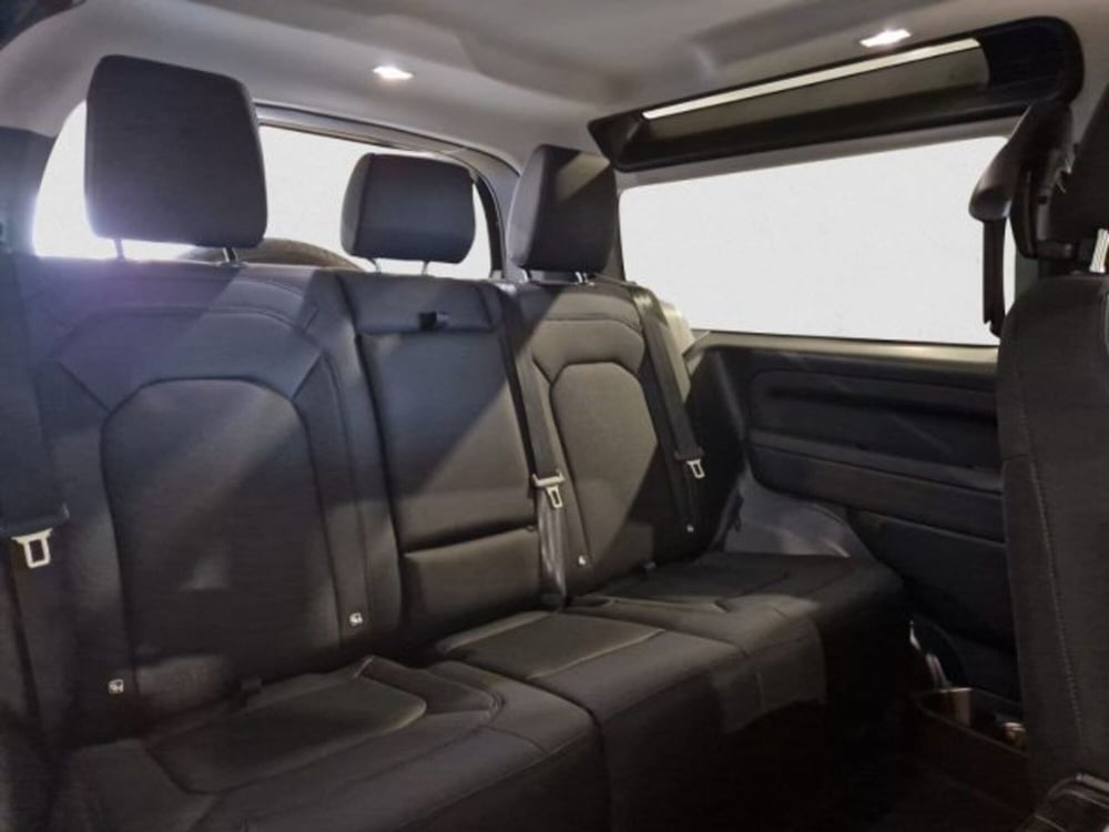 Land Rover Defender usata a Livorno (18)