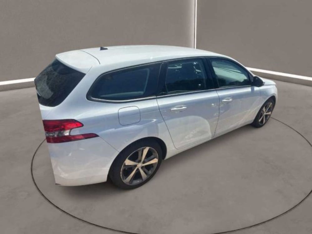 Peugeot 308 SW usata a Caltanissetta (6)