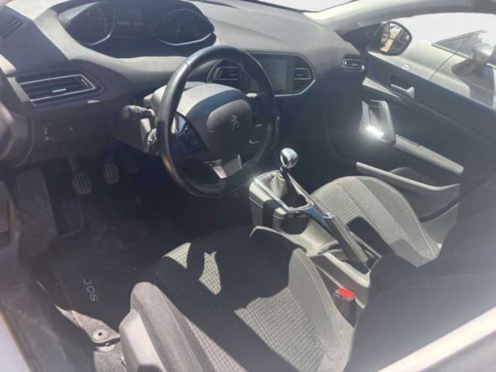 Peugeot 308 SW usata a Caltanissetta (7)
