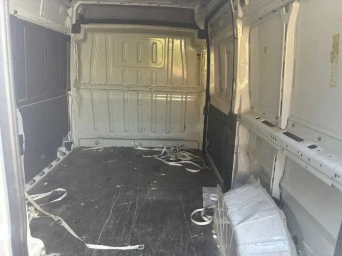 Fiat Ducato Furgone usata a Caltanissetta (9)