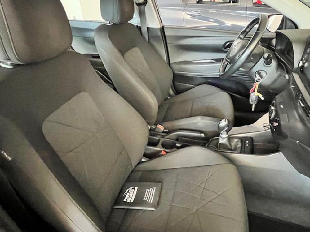 Hyundai Bayon usata a Verbano Cusio Ossola (12)