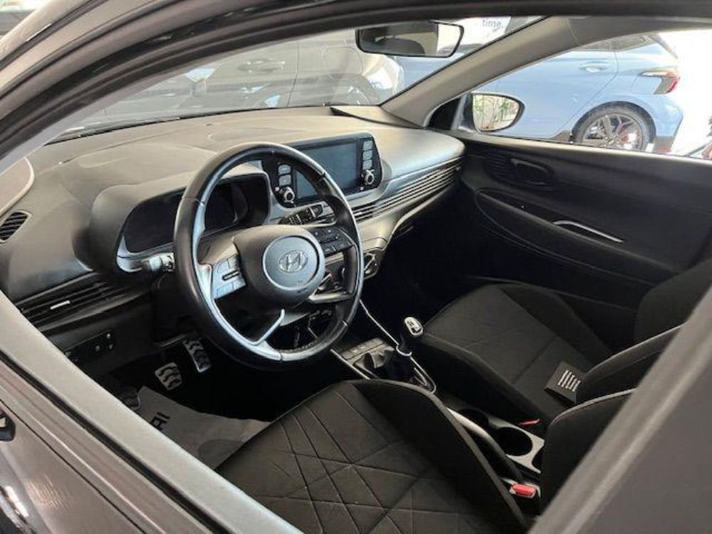 Hyundai Bayon usata a Verbano Cusio Ossola (7)