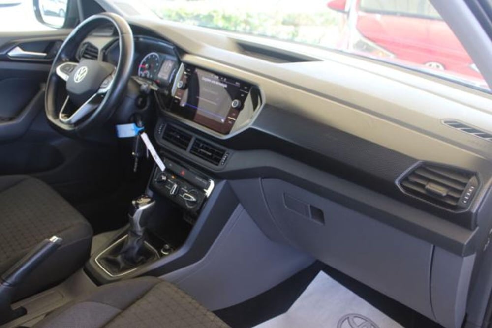 Volkswagen T-Cross usata a Roma (6)