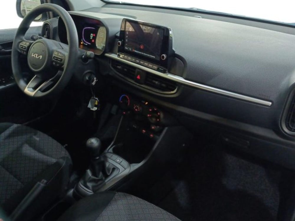 Kia Picanto nuova a Catania (9)