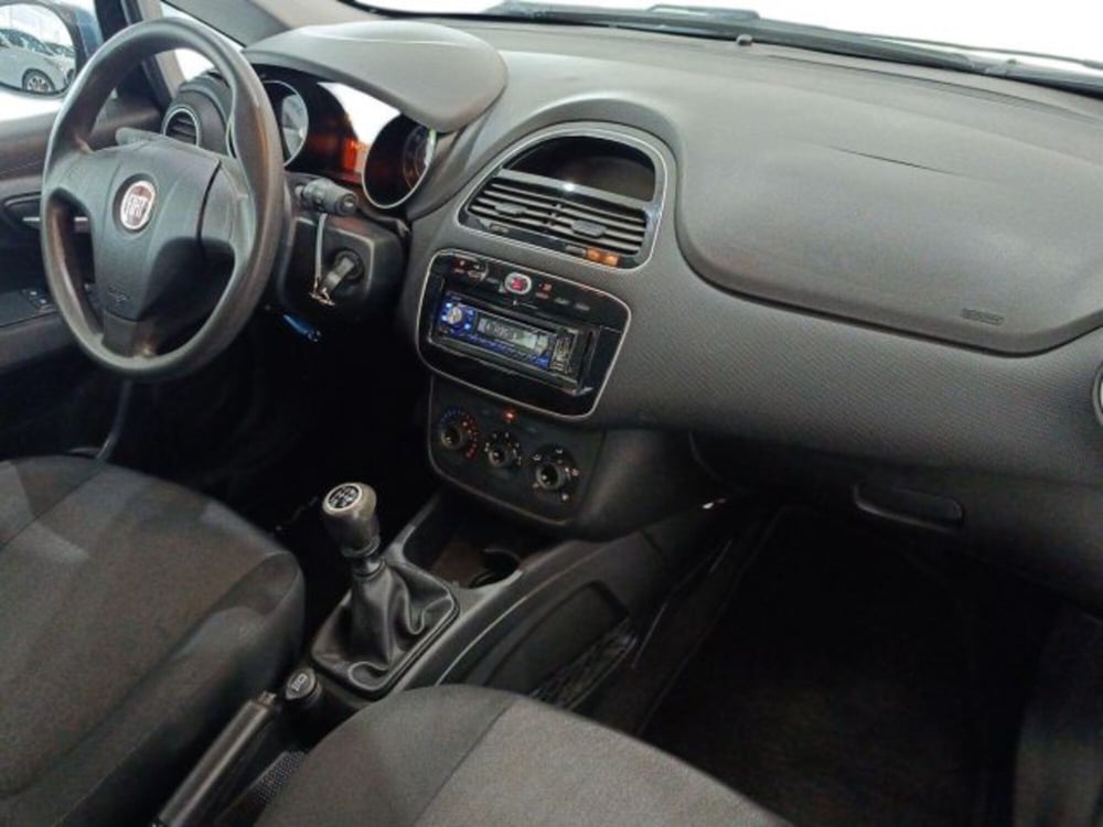 Fiat Punto usata a Catania (9)