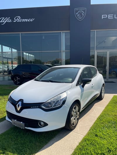 Renault Clio 1.5 dCi 8V 90CV Start&amp;Stop 5 porte Energy del 2014 usata a Olbia