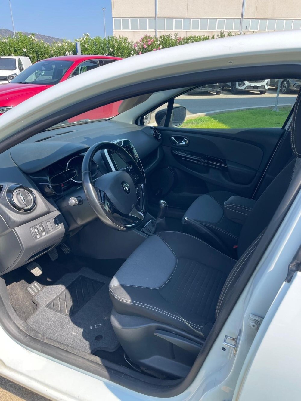 Renault Clio usata a Sassari (11)