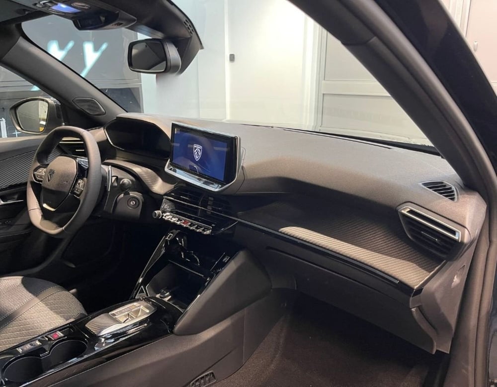 Peugeot 2008 nuova a Ferrara (4)