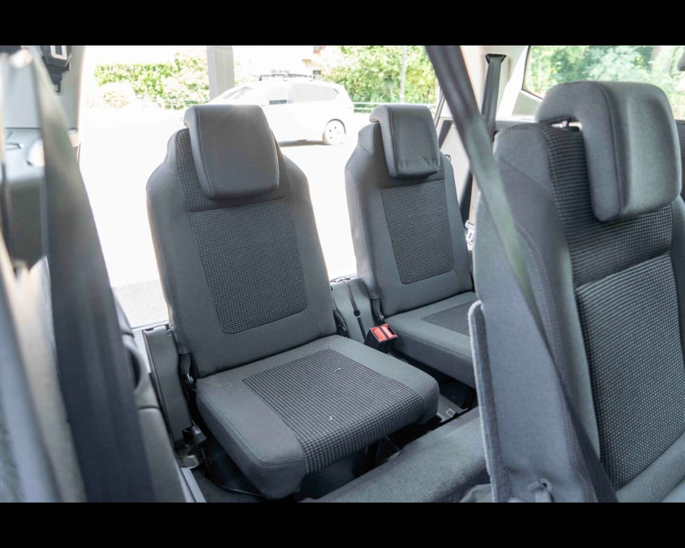 Peugeot 5008 usata a Treviso (15)