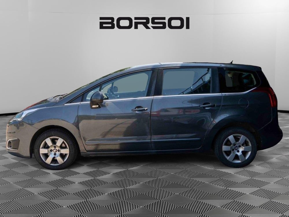 Peugeot 5008 usata a Treviso (2)