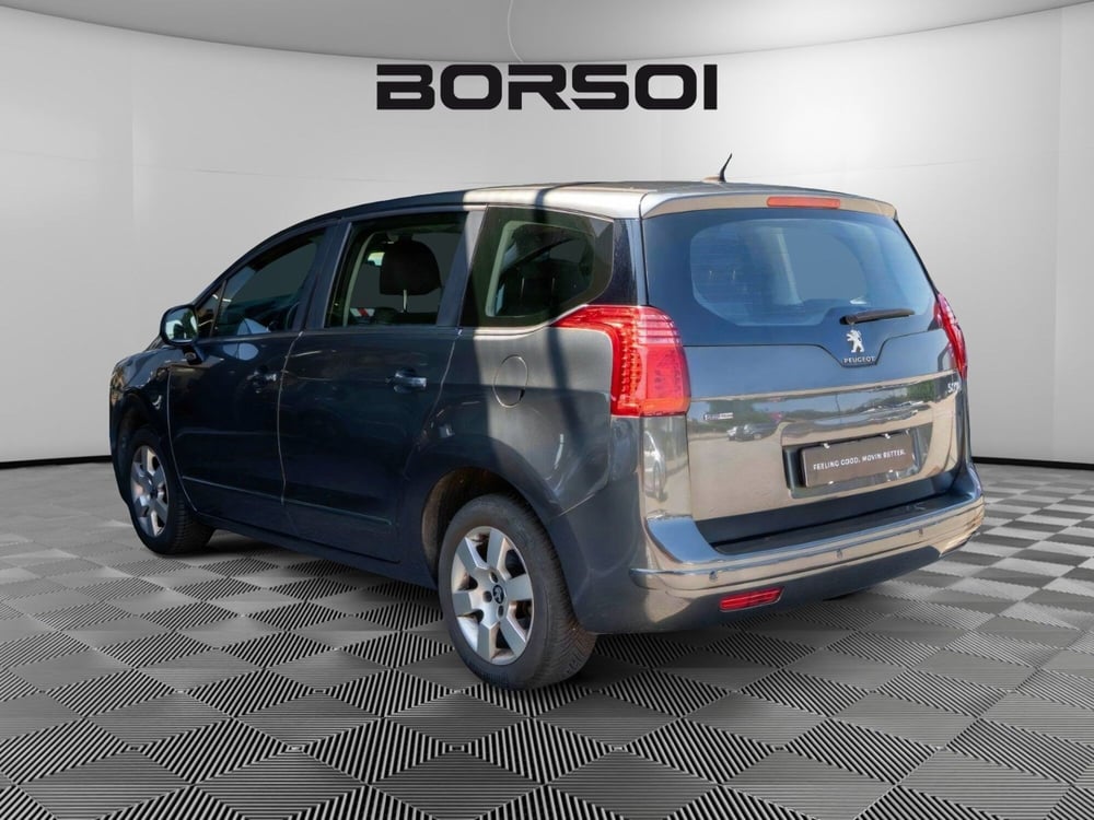 Peugeot 5008 usata a Treviso (3)