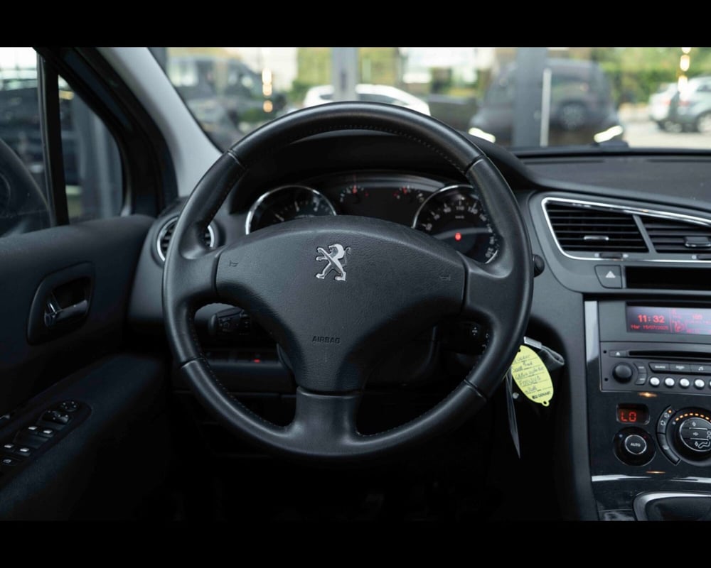 Peugeot 5008 usata a Treviso (9)