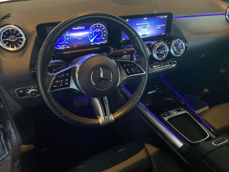 Mercedes-Benz EQA usata a Bergamo (11)