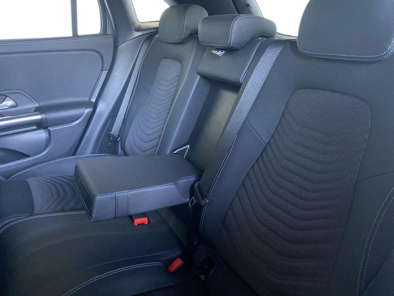 Mercedes-Benz EQA usata a Bergamo (16)