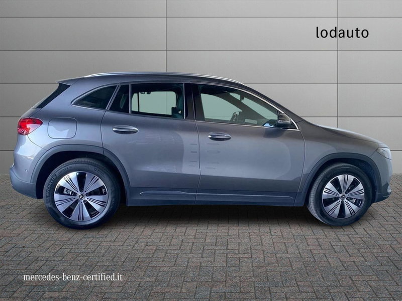 Mercedes-Benz EQA usata a Bergamo (5)