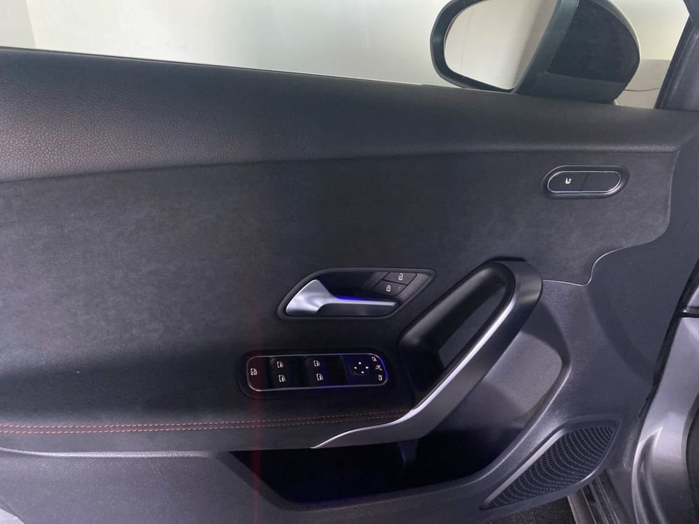 Mercedes-Benz Classe A Sedan usata a Bergamo (18)