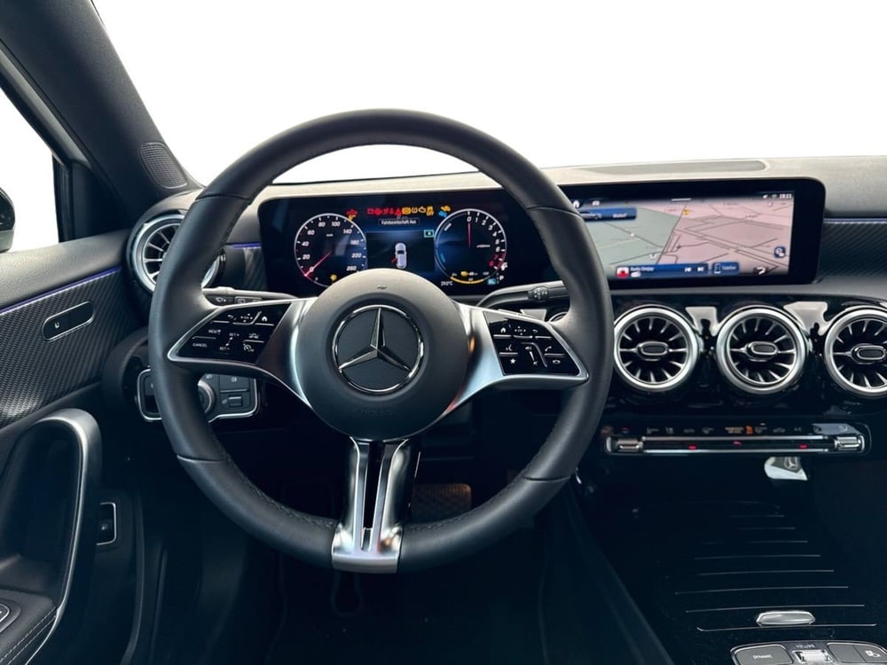 Mercedes-Benz Classe A usata a Monza e Brianza (11)