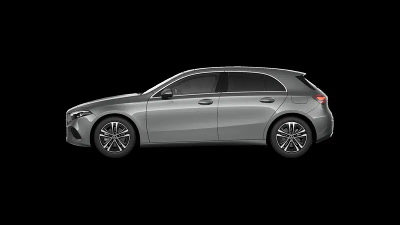 Mercedes-Benz Classe A nuova a Milano (2)