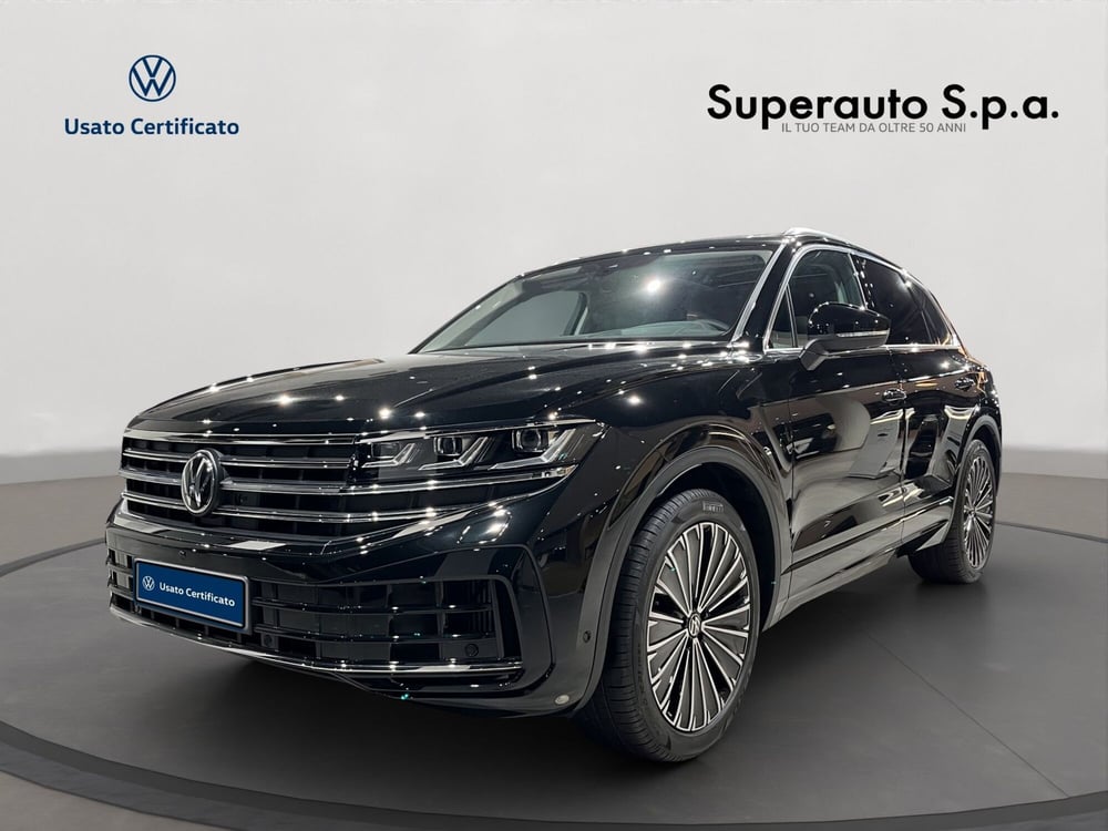 Volkswagen Touareg nuova a Padova